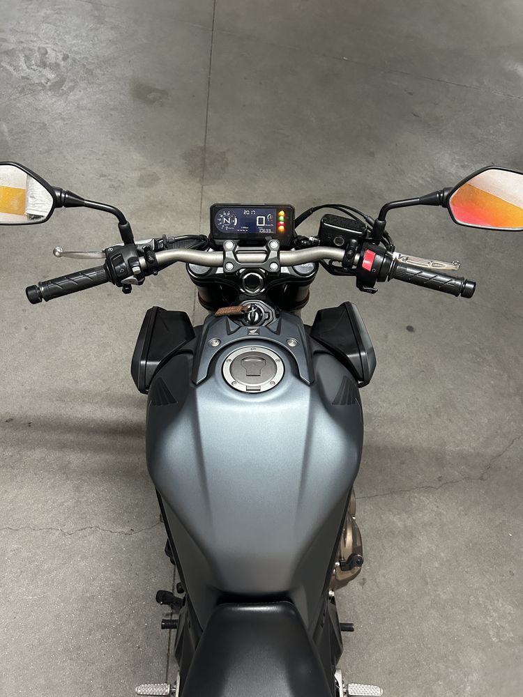 Honda cb 650R de 2023