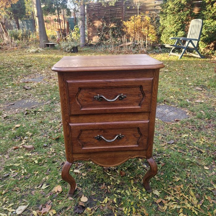 Piękna stylowa komoda dębowa