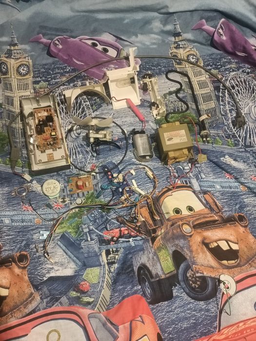 Комплектующие для Микроволновки Samsung GE87KR-S