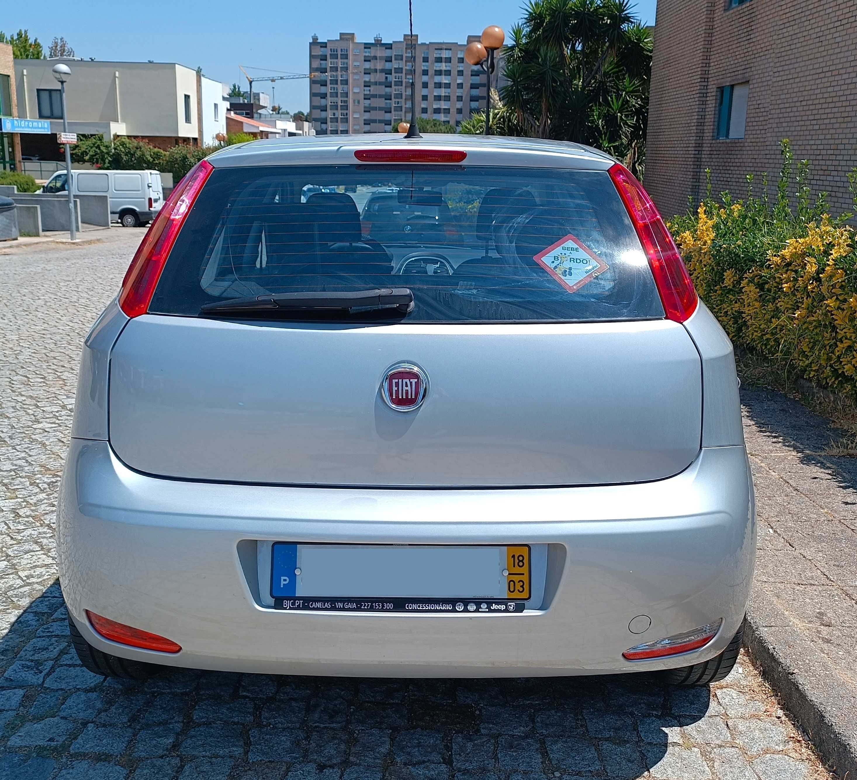 Fiat Punto 1.2 2018 S&S | 69 cv | 4 Portas | C/ Ar – Ótimo Estado!