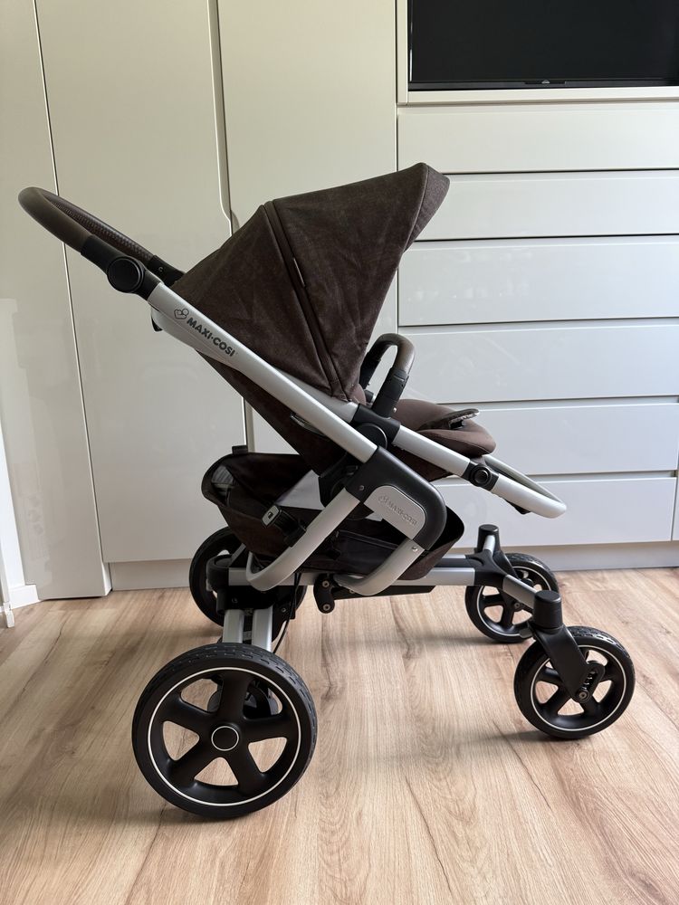 Carrinho bebé Maxi Cosi Nova 4