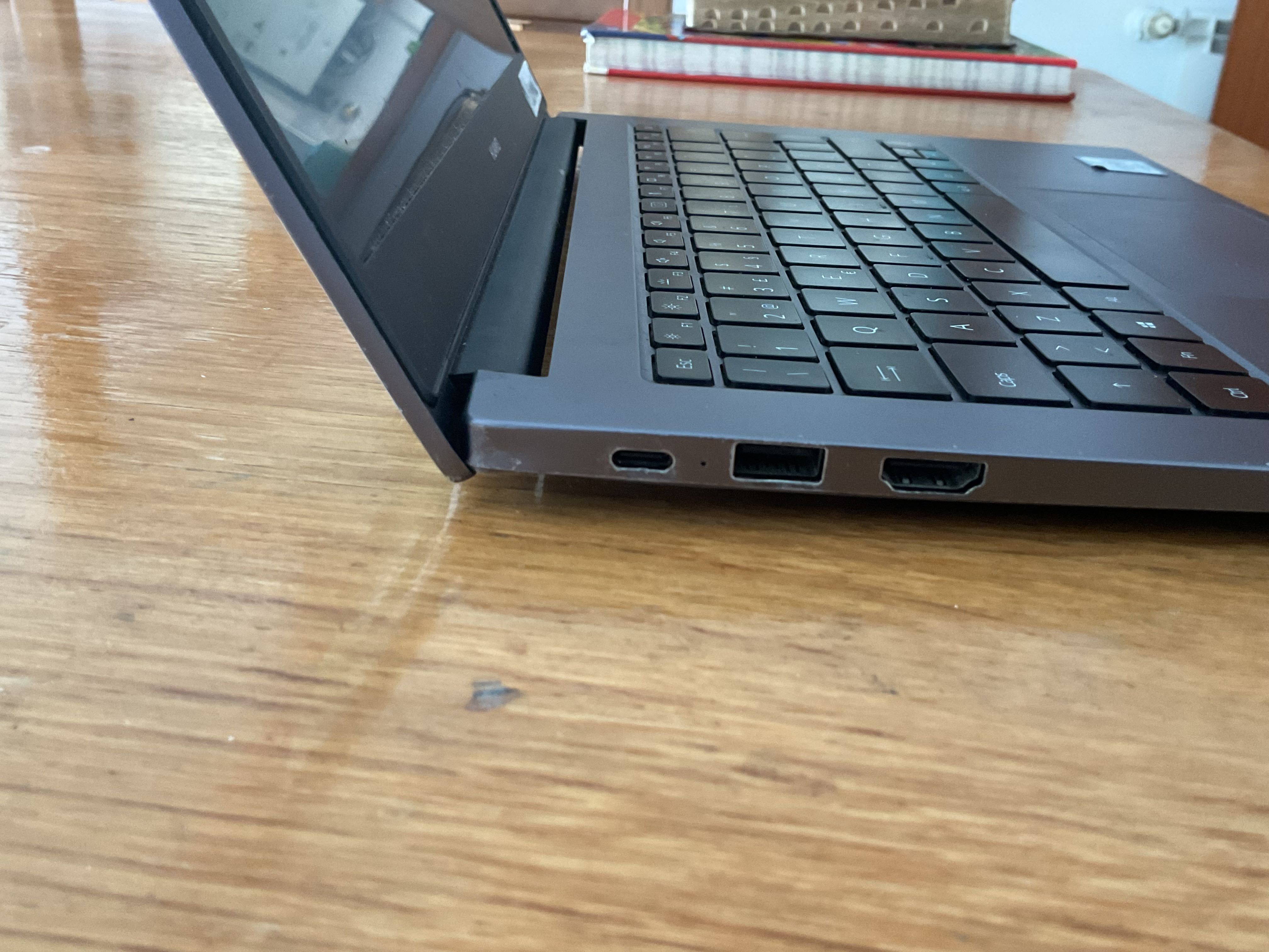 Huawei Matebook D14