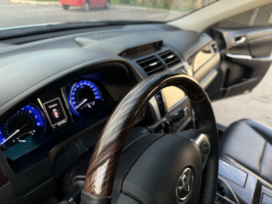 Toyota Camry XV55 офіційна (не фарбована)
