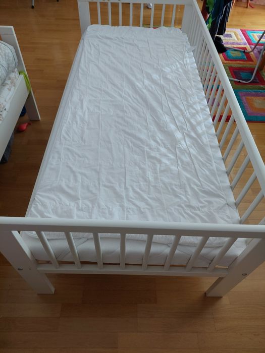 Łóżko młodzieżowe Ikea 70x160, materac, podkład. 2 sztuki,jedna za 90