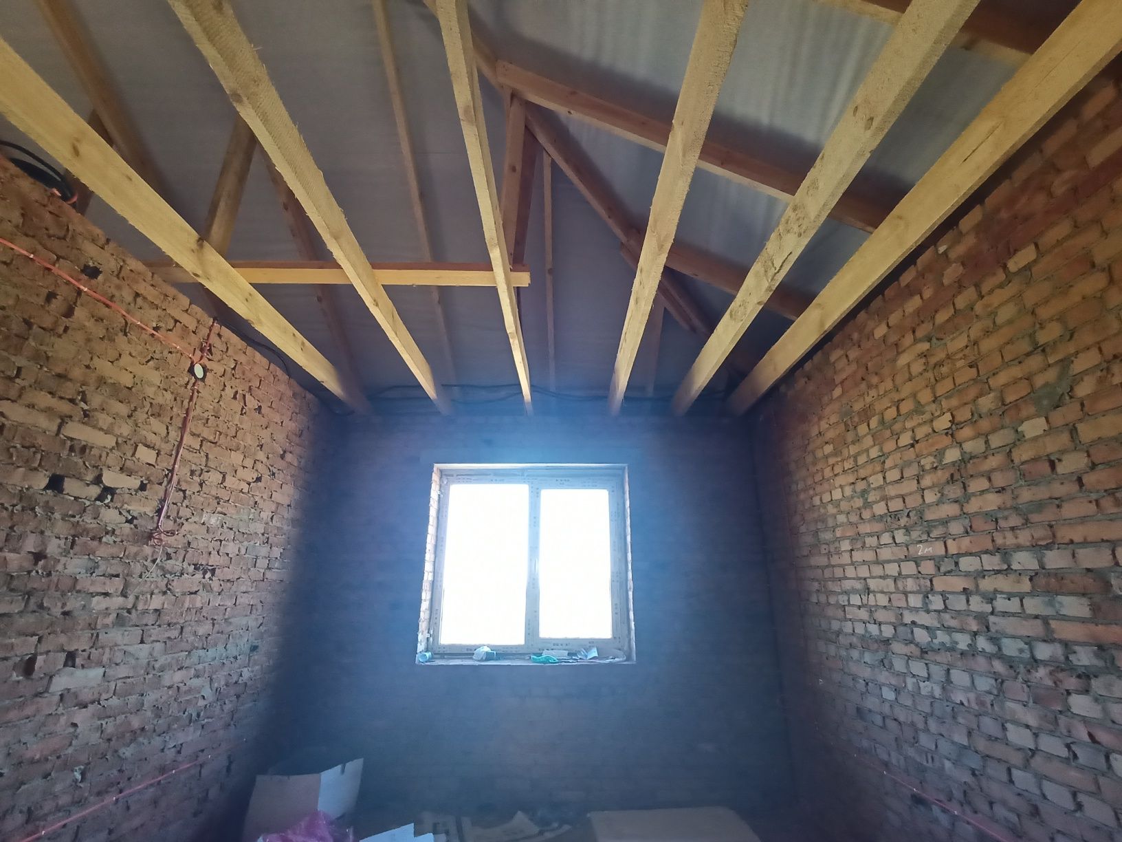 Продаж будинку в екологічному районі