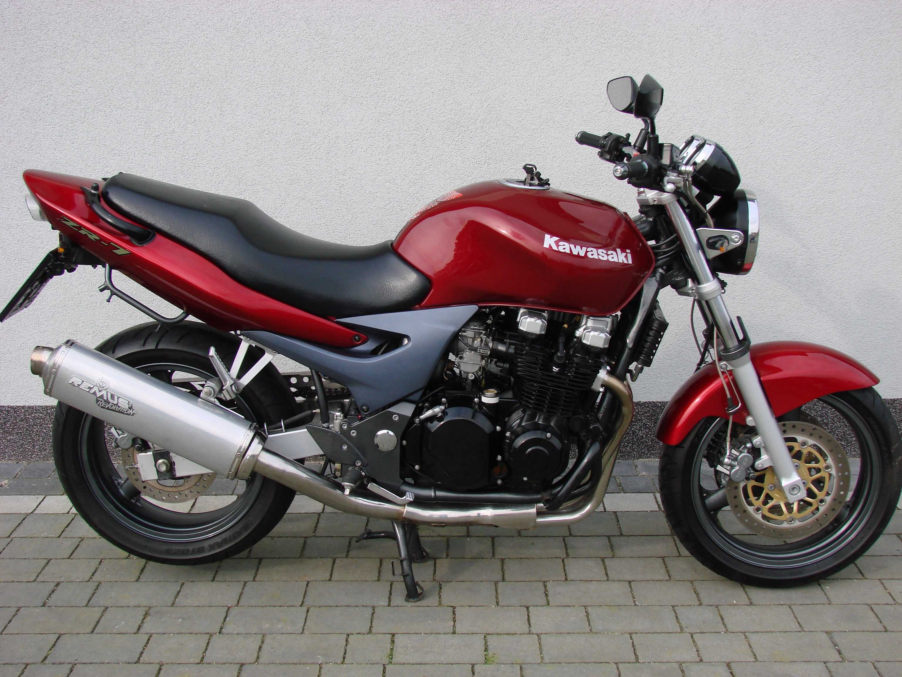 Kawasaki ZR 7 ZR7