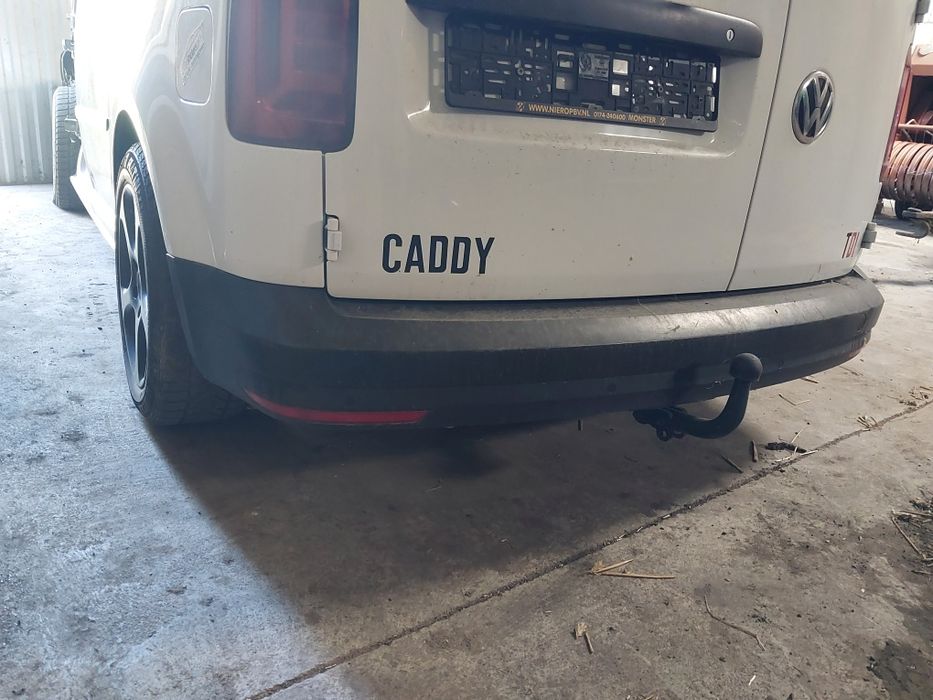 Drzwi bagażnika prawe vw caddy iv 15-20r kolor lb9a ćwiartka próg