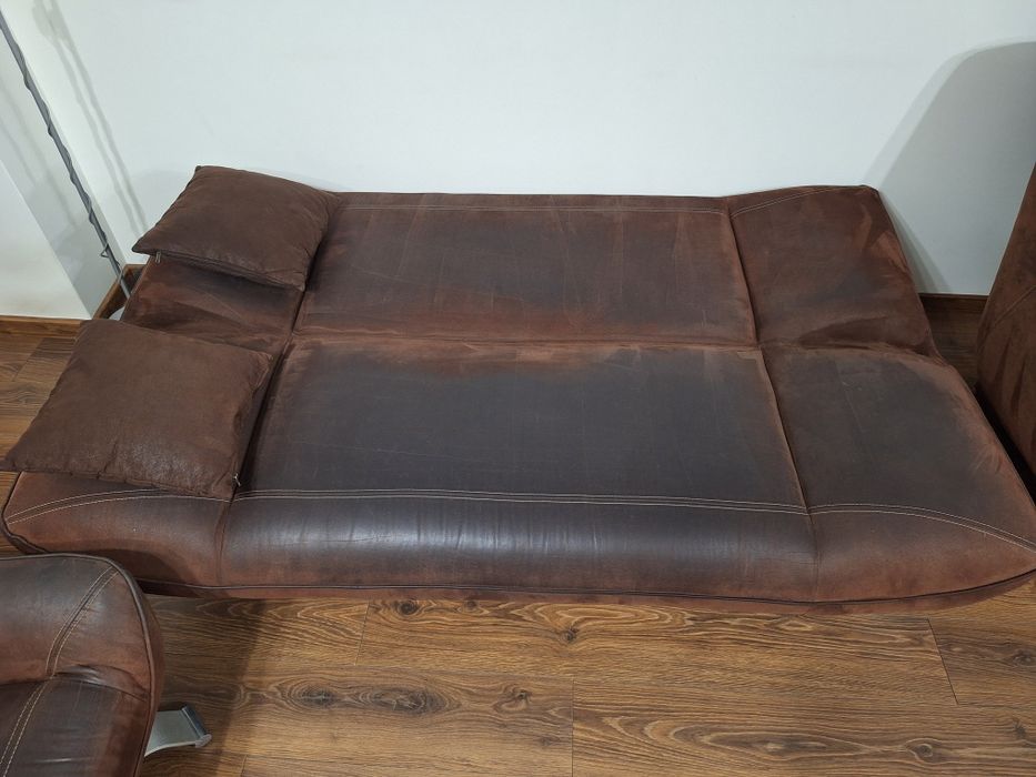 Rozkładana sofa+ dwa fotele