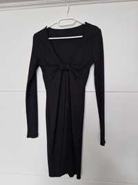 Czarna sukienka z wiązaniem