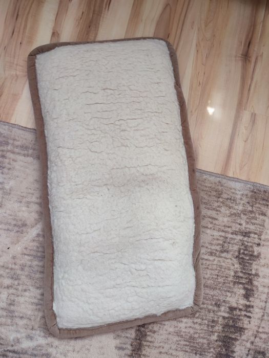 Poduszka kremowa podłużna prostokątna górska