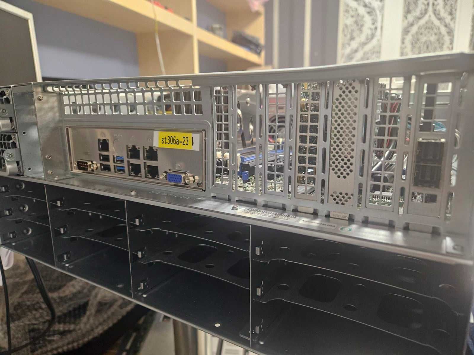 Сервер 36LFF(3.5")+2SFF Supermicro CSE 847 - SSG-5048R-E1CR36L