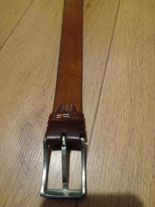 Кожаный ремень новый