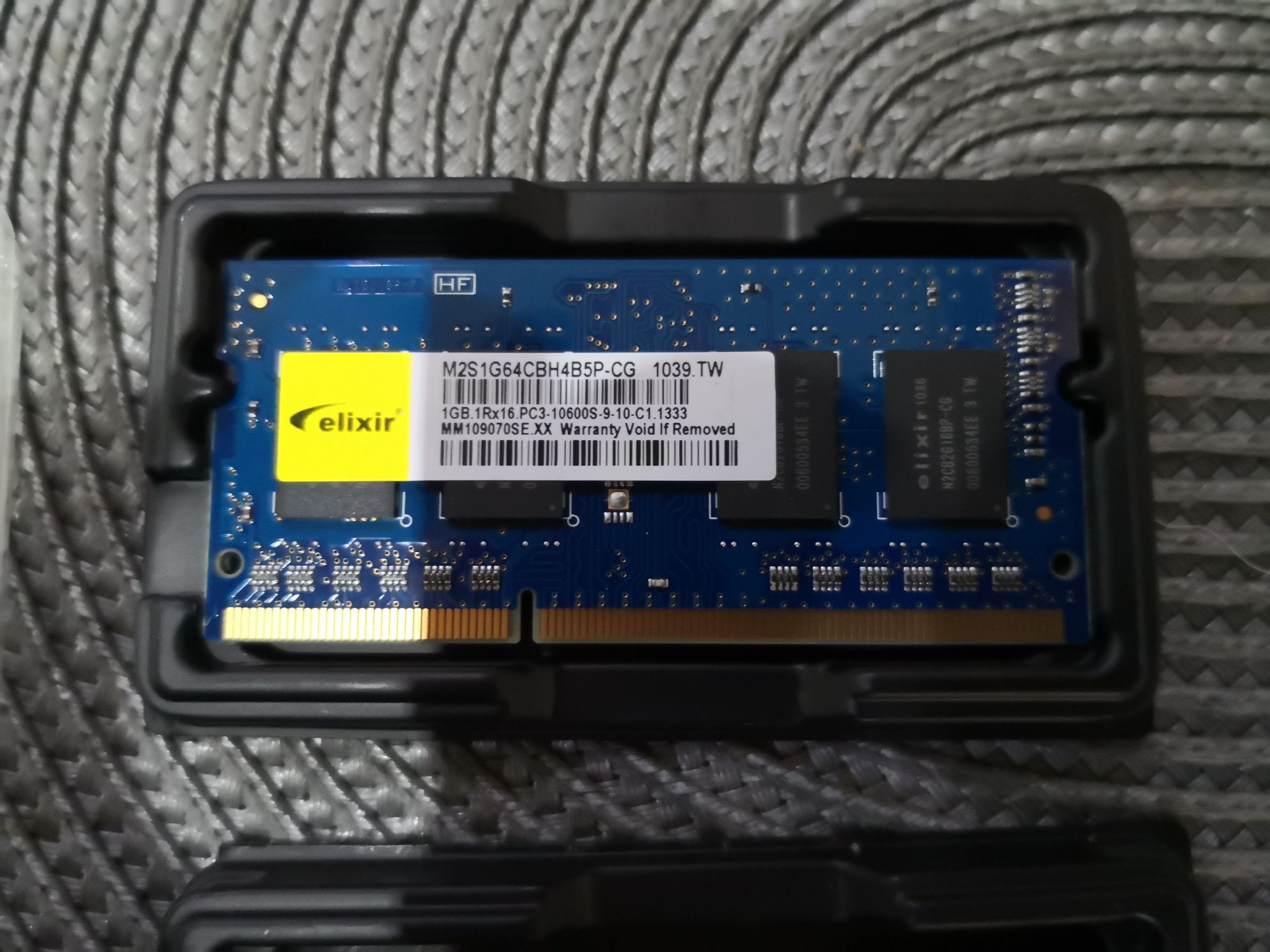 Memória RAM 1gb DDR3