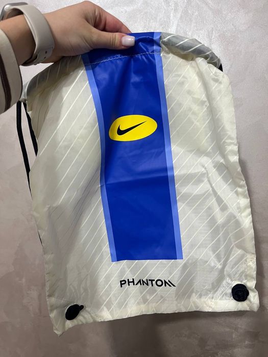 Продам бутци Nike Phantom 6 Low Elite розмір 40