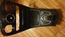 Mercedes c klasa w205 dekor panel środkowy