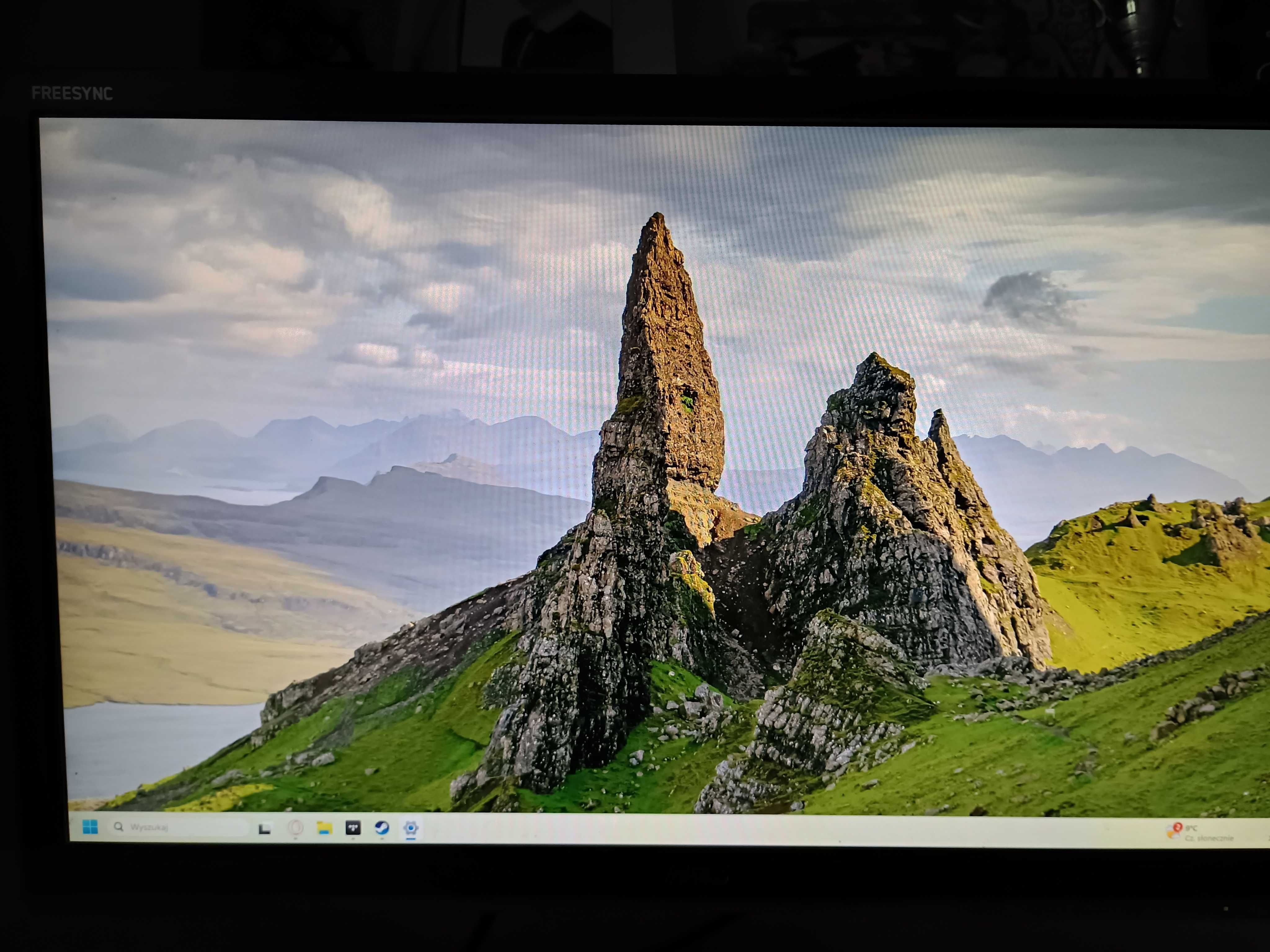 Komputer stacjonarny i5-9400f, gtx 1050 TI 4GB + Monitor AOC