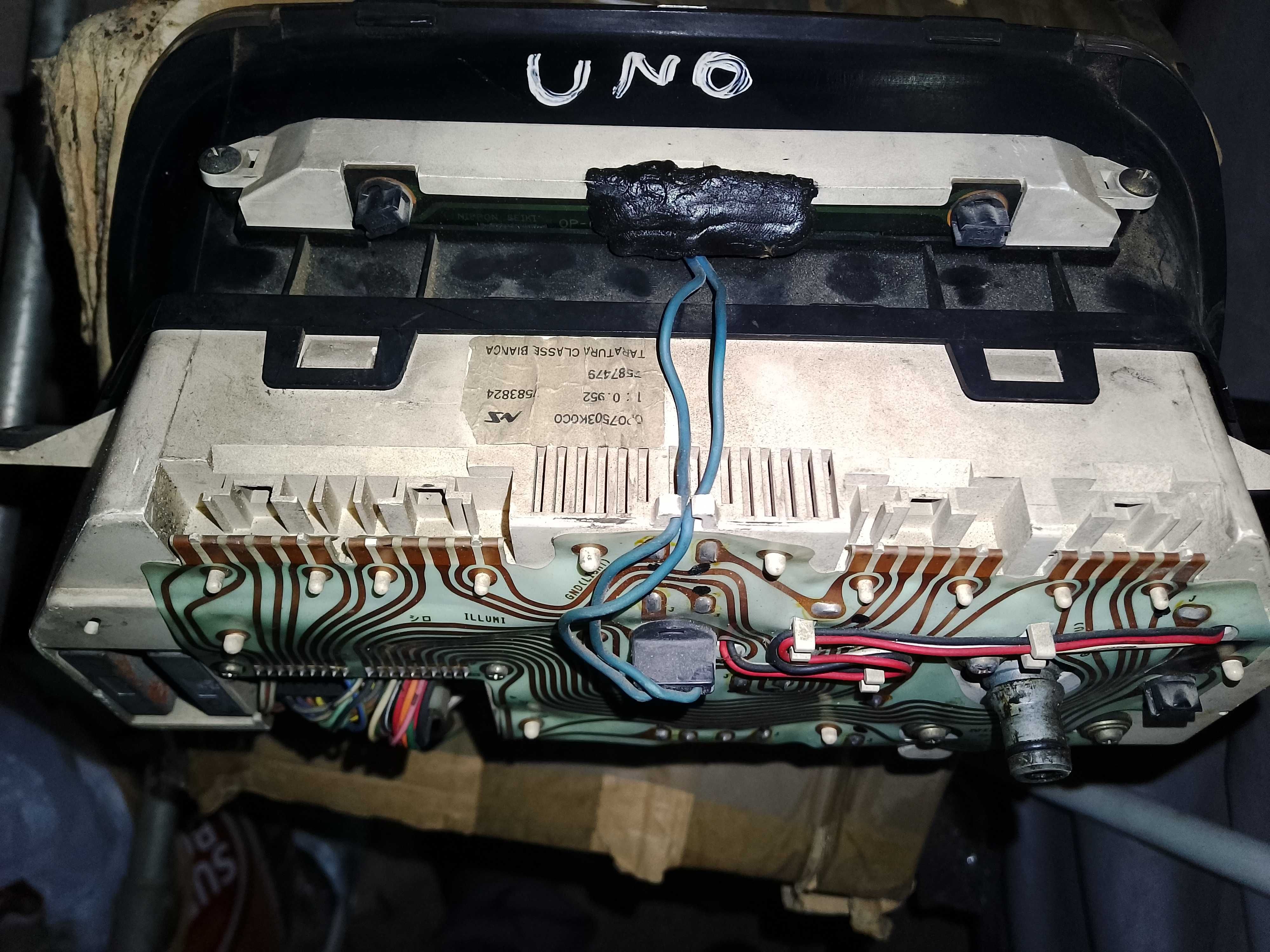 Clássico antigo Fiat uno MK1,mk2