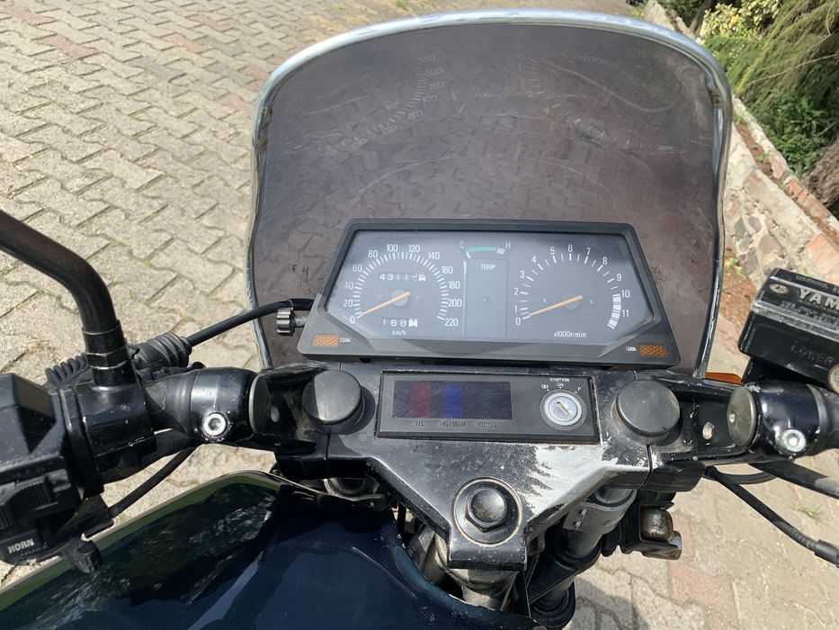 Yamaha XZ 550 11U