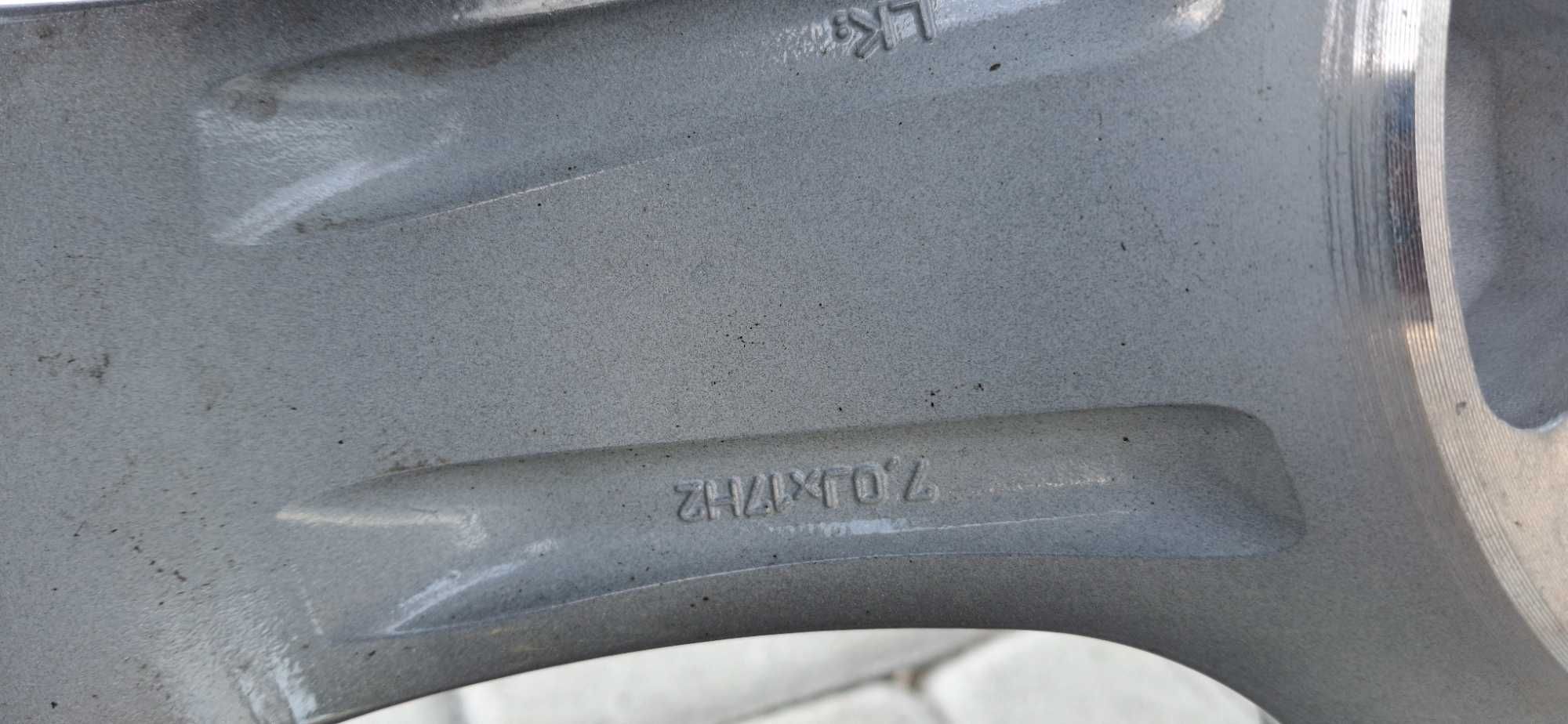 Диски Toyota (Brock) R17 5x100 7J ET45 Avensis Matrix Lexus CT