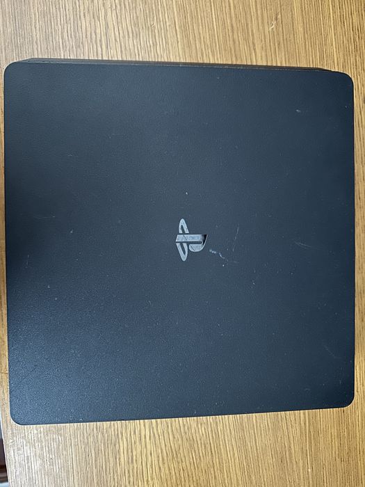 PS5 + 2 comandos e 7 jogos