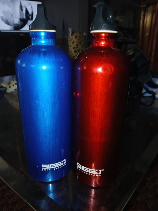 Бутилки для води."sigg"