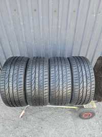 Opony 235/40 r17-4 szt Barum