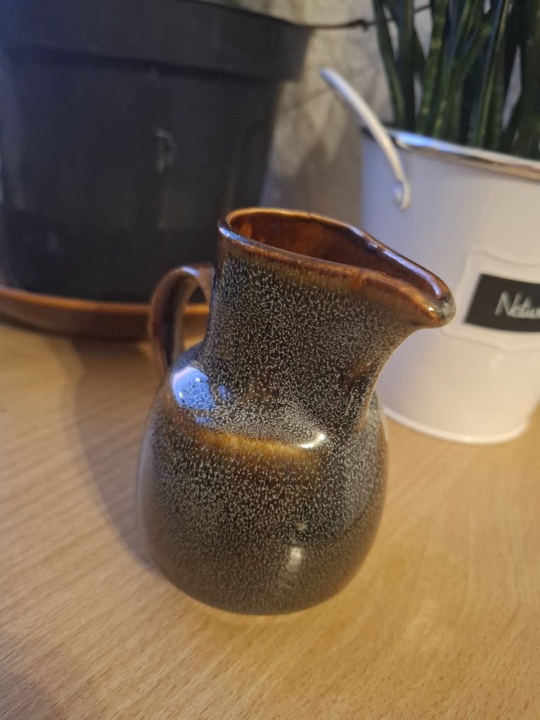 Mlecznik z porcelany,porcelit Mirostowice PRL