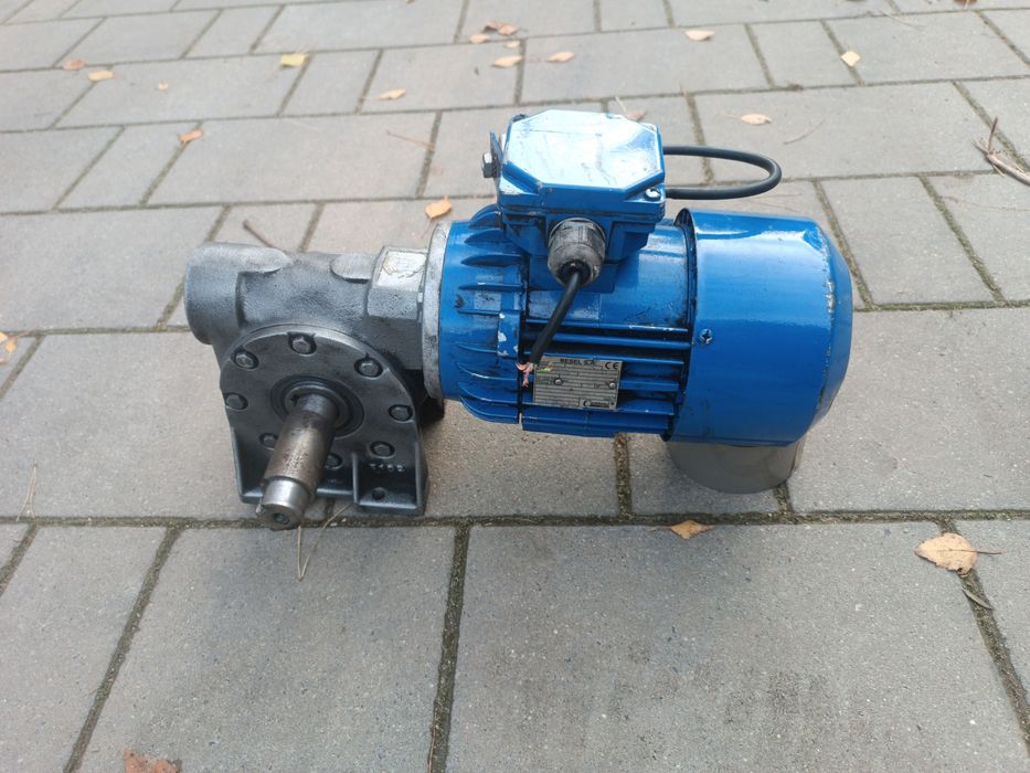 Motoreduktor - 230 v - 0,25 kw 21 obr