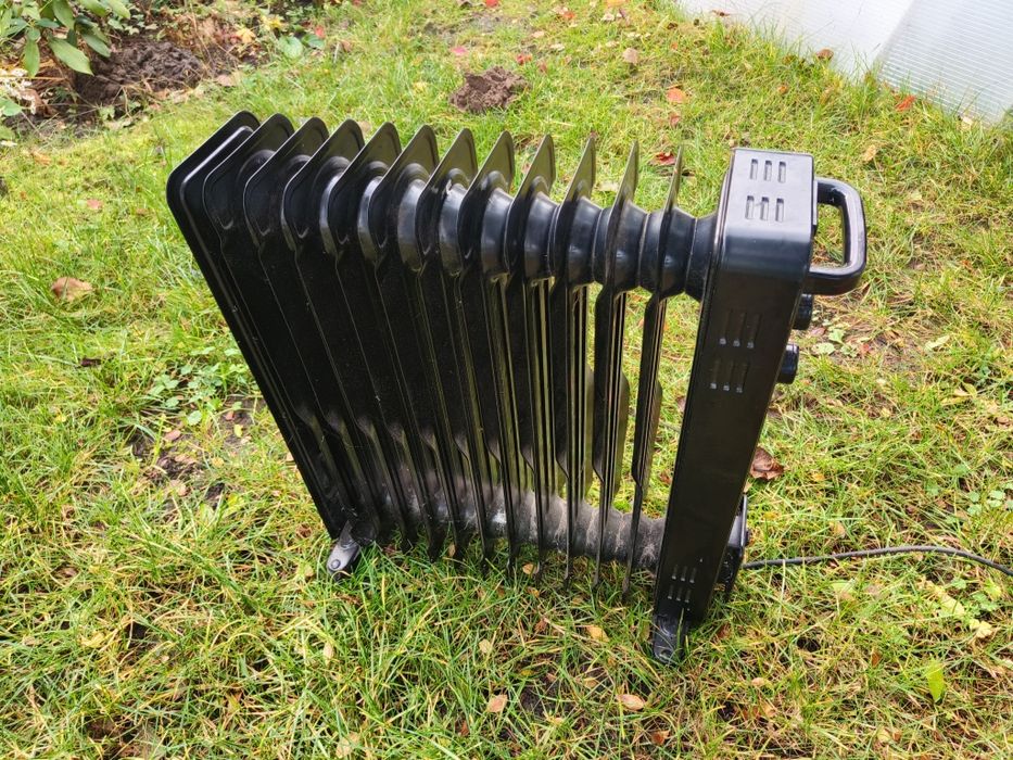 Grzejnik elektryczny mocny 3000w olejek olejowy