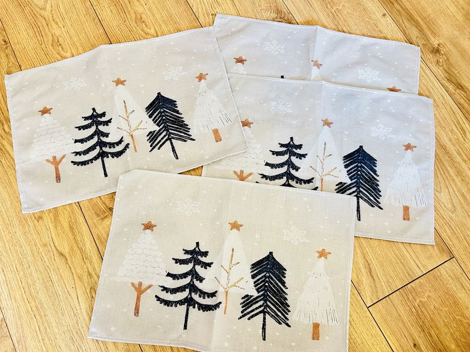 Podkladki serwetki w swiatecznym wydaniu