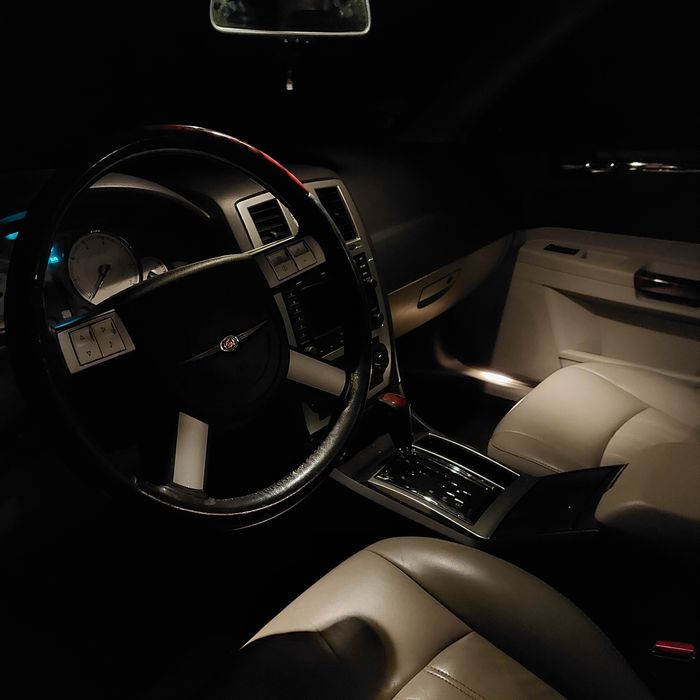 Chrysler 300c 3.0 CRD Doinwestowany