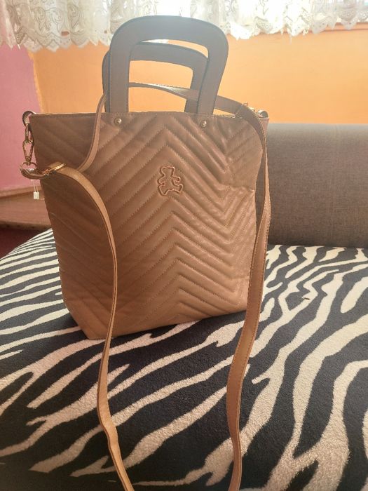 Nowa torebka ze skóry ekologicznej