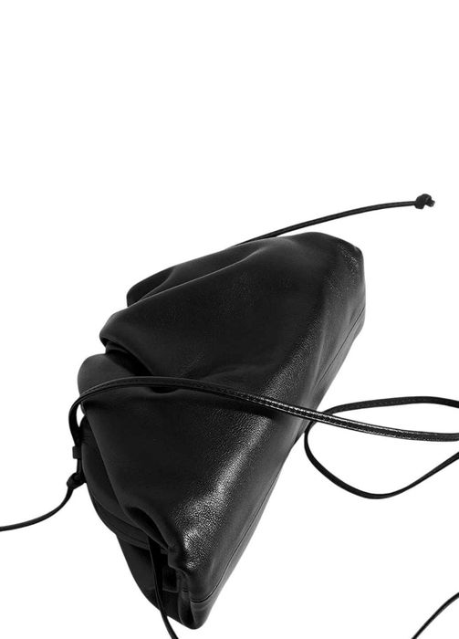 Сумка Bottega Veneta Mini Pouch Leather Black