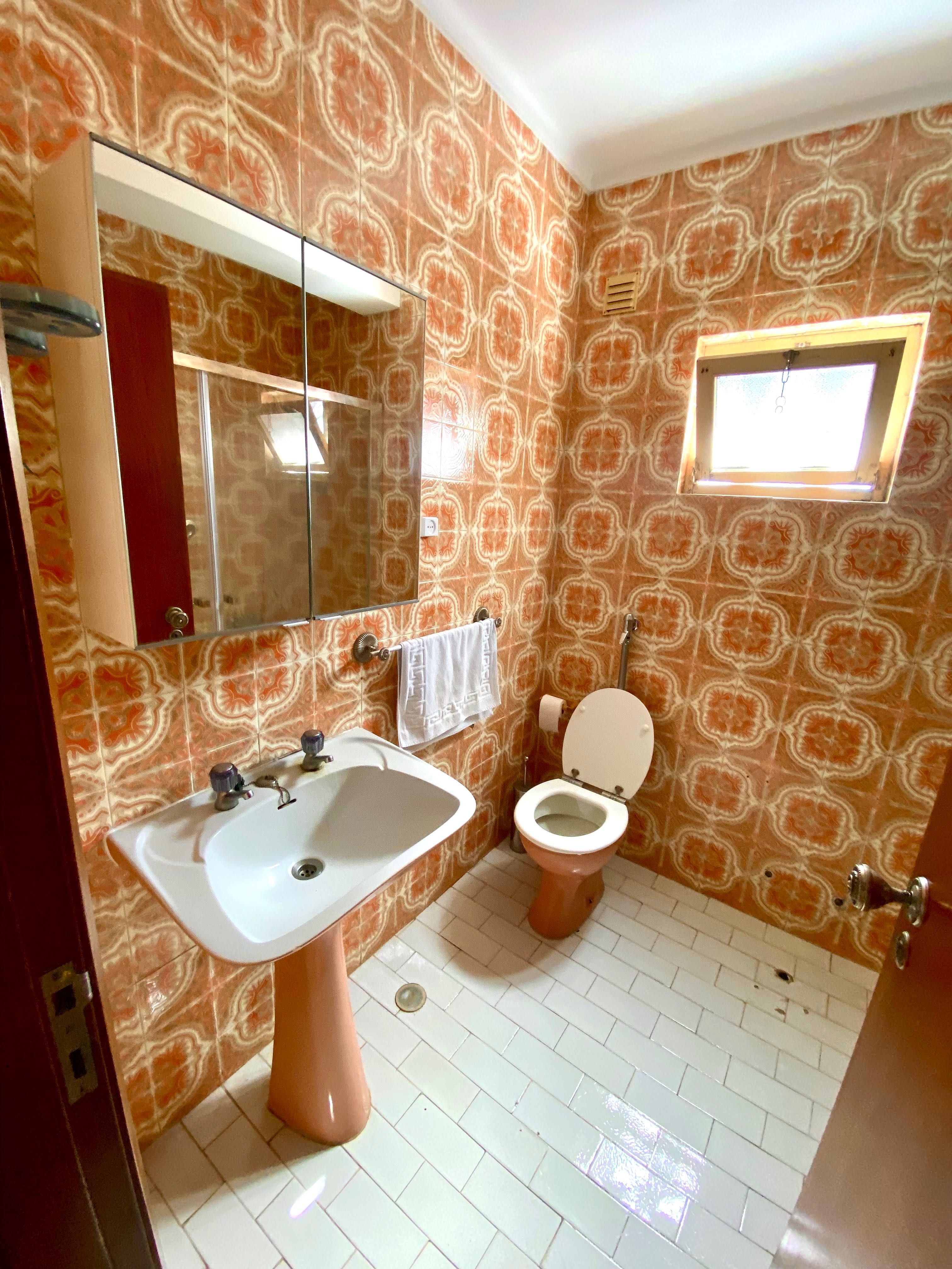 Quarto Mobilado para Alugar no Montijo – 25 min de Lisboa