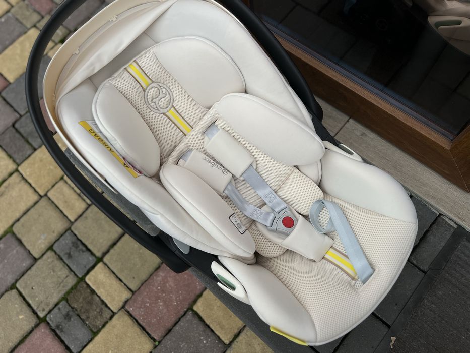 Автокрісло Cybex cloud G+ I-Size
