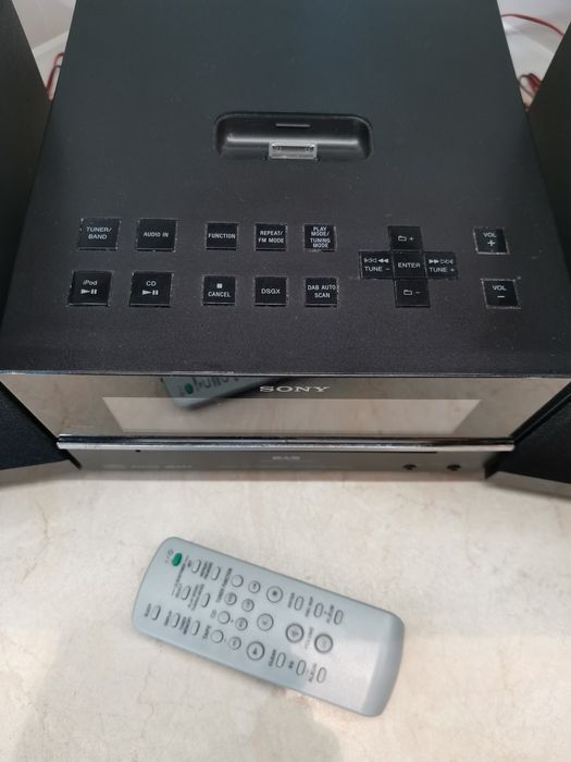 Mini wieża Wieża sony z CD mp3 stan idealny