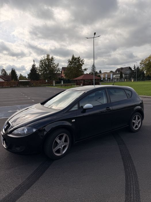 Seat Leon 1.6 rok 2006 czarny