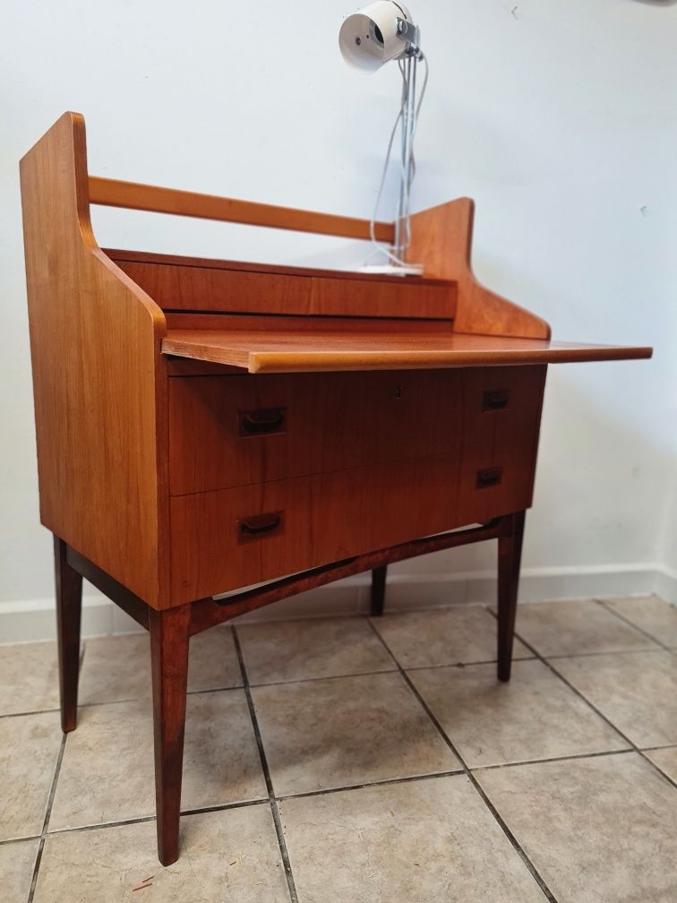Sekretarzyk,biurko tekowe,skandynawski design,Szwecja lata 60,vintage