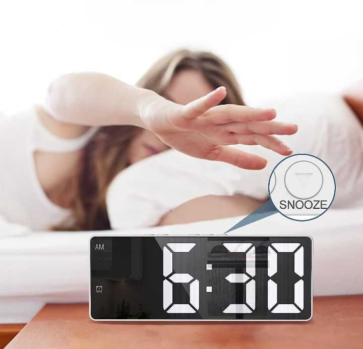 NOWY DUŻY BUDZIK Zegar Elektroniczny LED Biały do Sypialni Pokoju