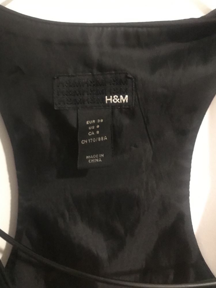 Жилет жіночий чорний H&M