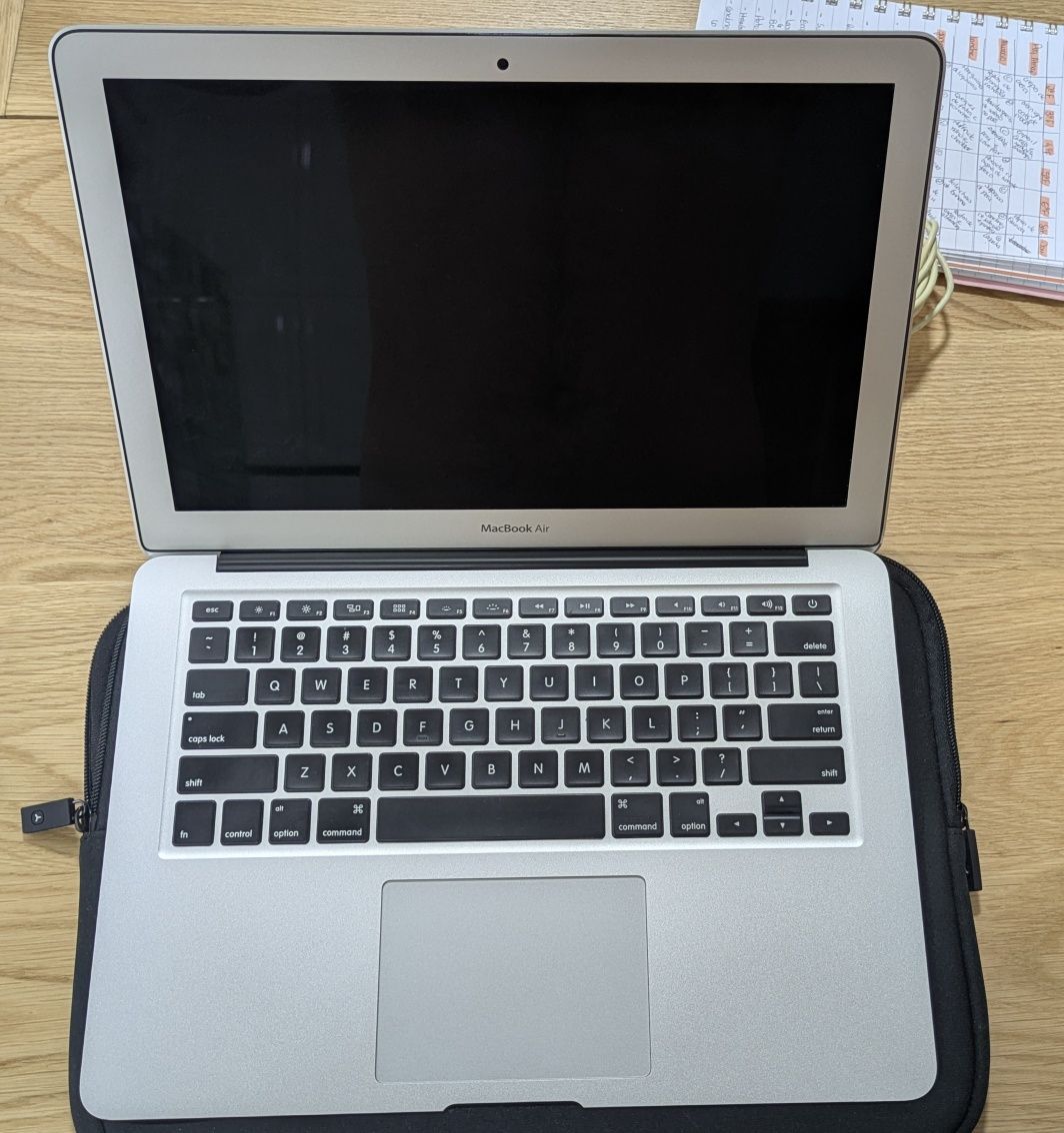 Apple MacBook Pro 13 " + Bolsa + Carregador Original