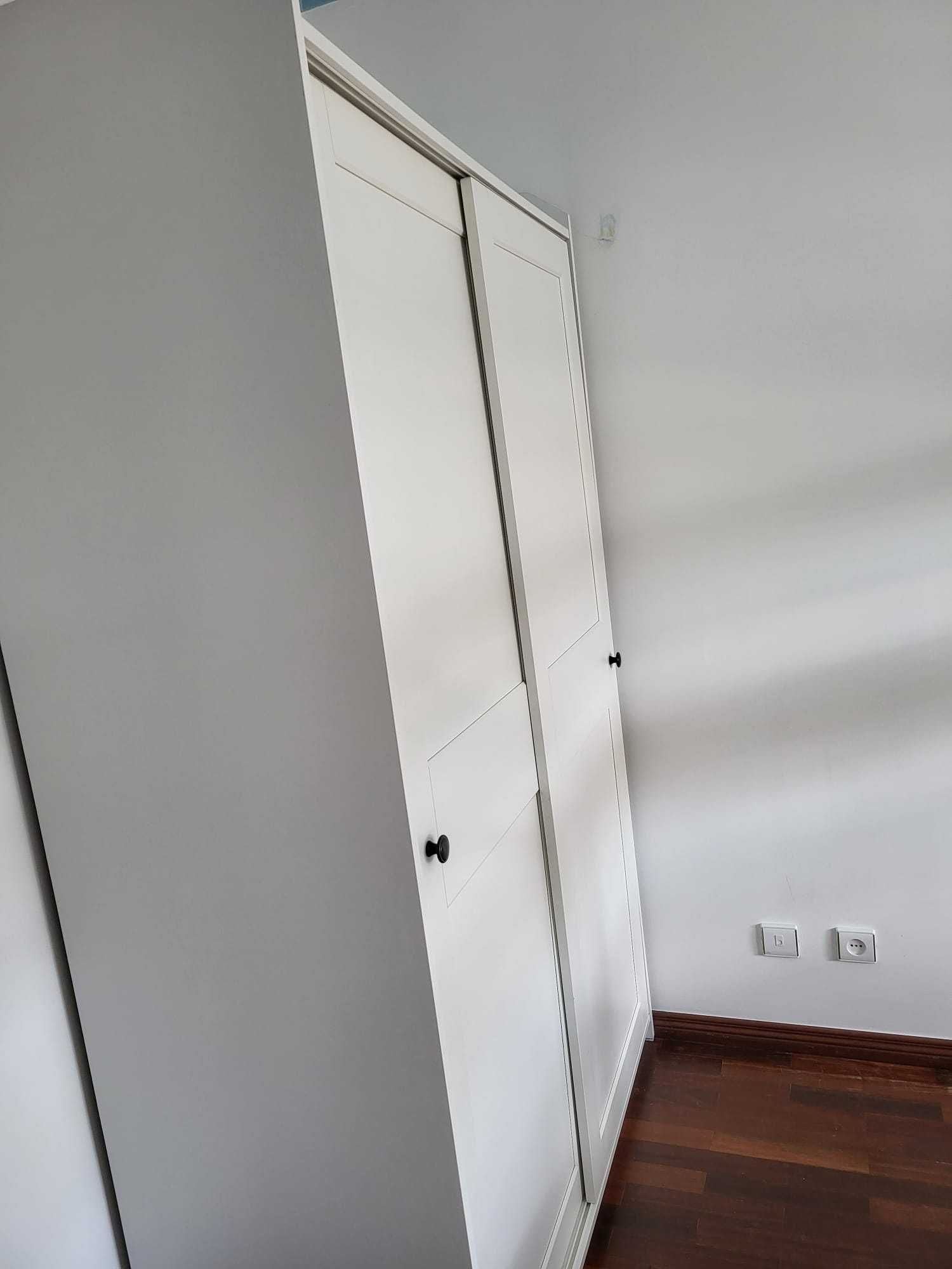 Roupeiro HAUGA branco