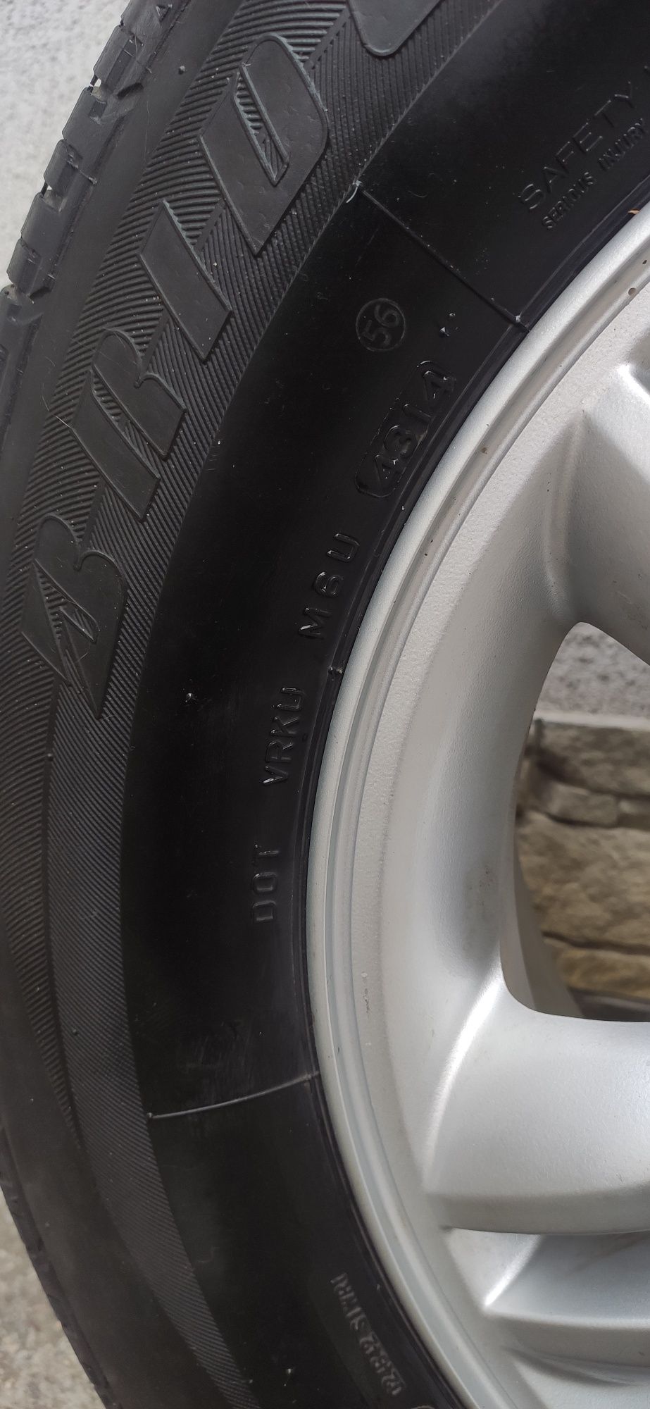 Диск з шиною 235/60/R16