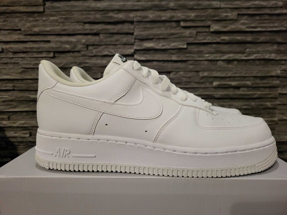 Nowe buty Nike Air Force 1 '07 Next Nature, białe, rozmiar 42