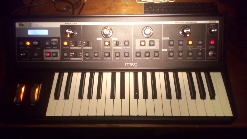 sintetizador Moog Little Phatty CV Edition