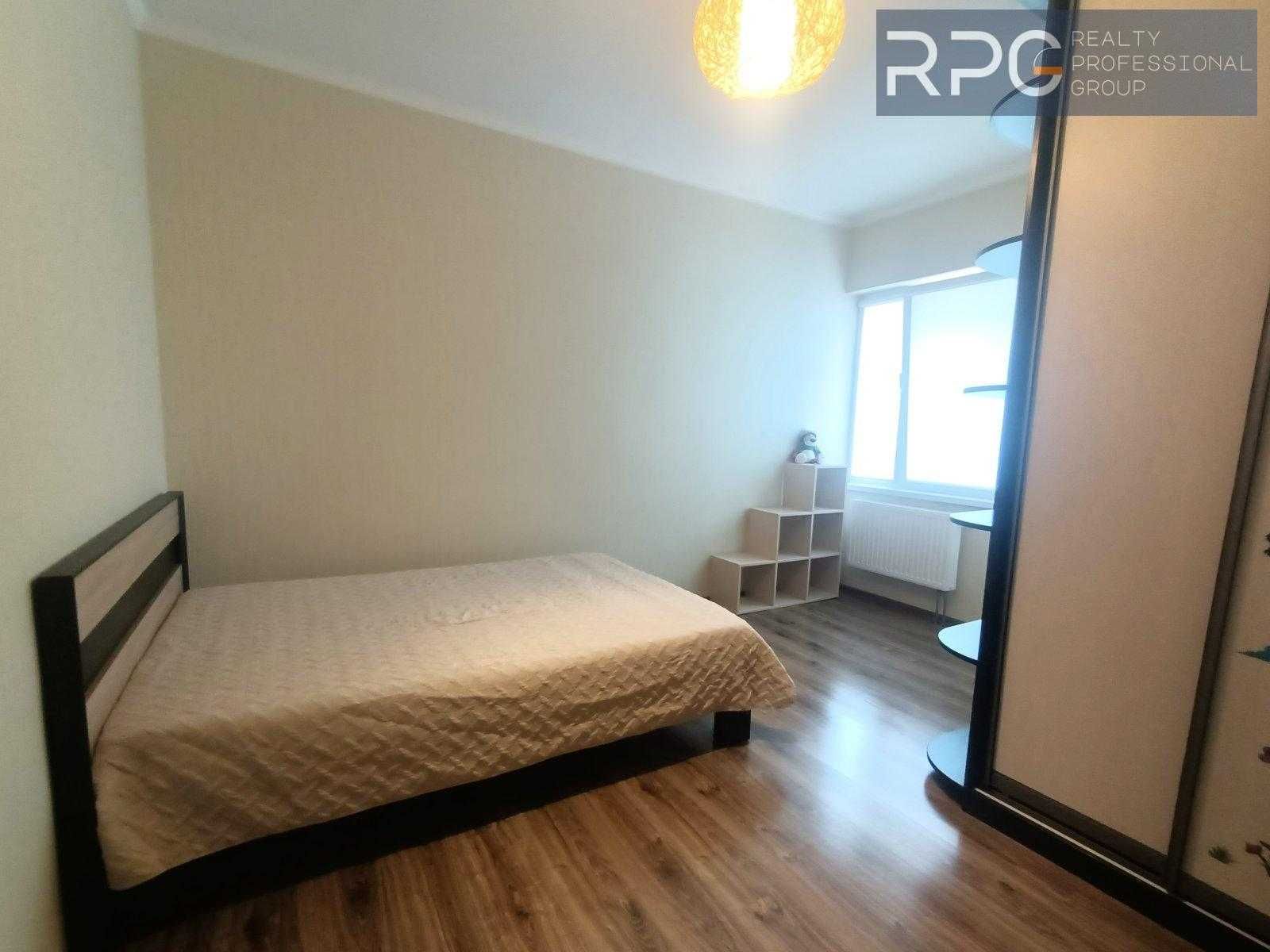 продаж 3к квартири КМ Город солнца 68м2