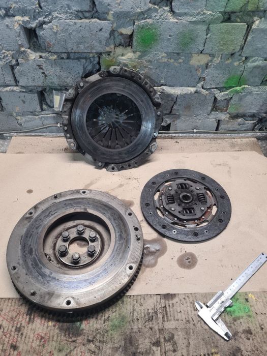 Демпфер Маховик Зчеплення Nissan Primera P12 Almera N16 Ніссан