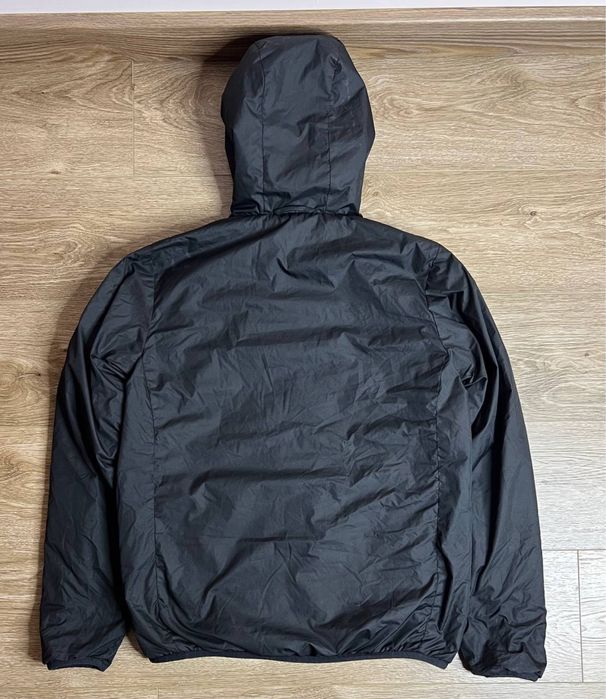 Продам БОМБЕЗНУ чоловічу куртку Helly Hansen Champ Reversible Camo Jac