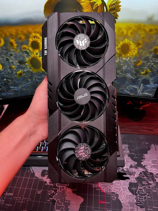 ASUS TUF Gaming Radeon RX 6800 XT 16GB

Відеокарта у відмінному стані,