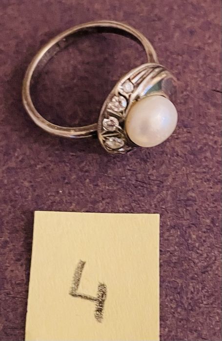 Срібні вироби вживані